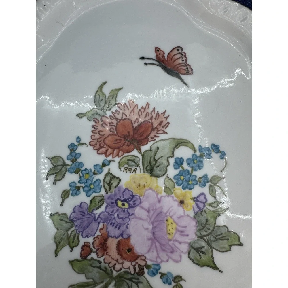 VTG Rare Covered Dish‎ & Knife Set Hand Painted Floral Signed Porcelain Ornate